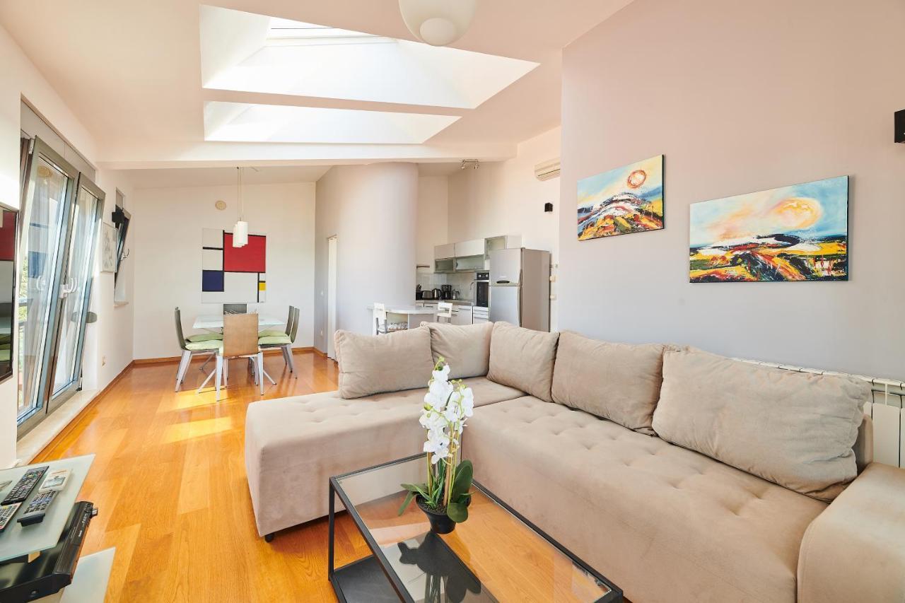 אומאג Apartment Bellavista Sea View מראה חיצוני תמונה